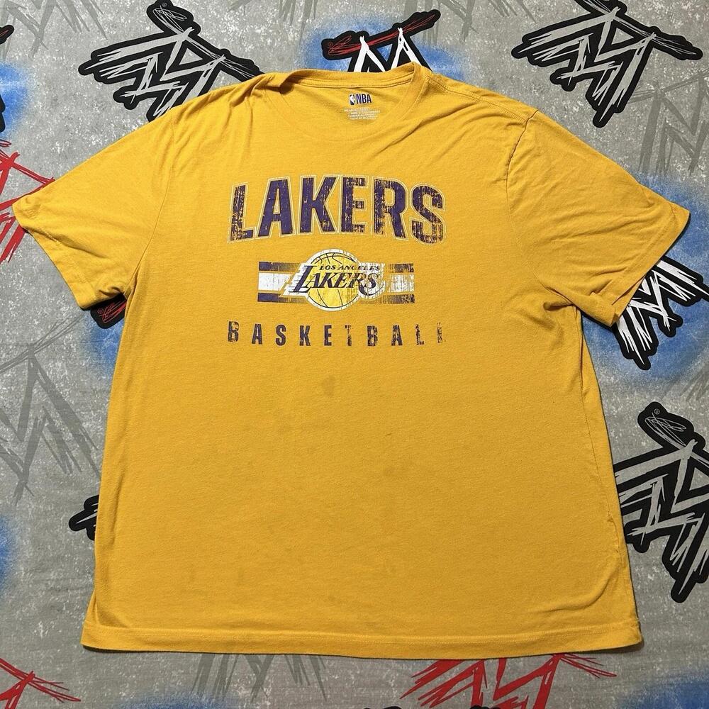 Los Angeles Lakers Nba Mens Xl T-Shirt